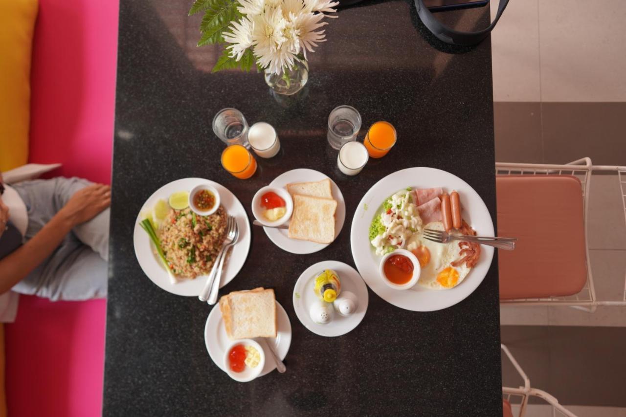Silathip Huahin Serviced Apartment & Hotel Bagian luar foto