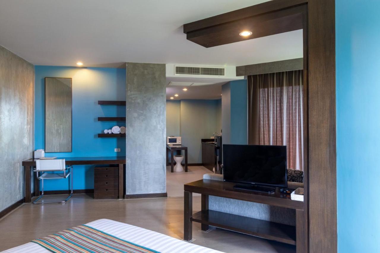 Silathip Huahin Serviced Apartment & Hotel Bagian luar foto