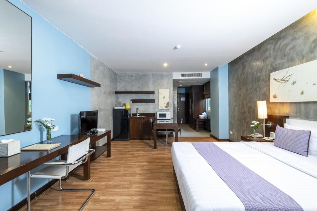 Silathip Huahin Serviced Apartment & Hotel Bagian luar foto